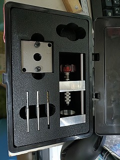 ホイールインワンホルダー